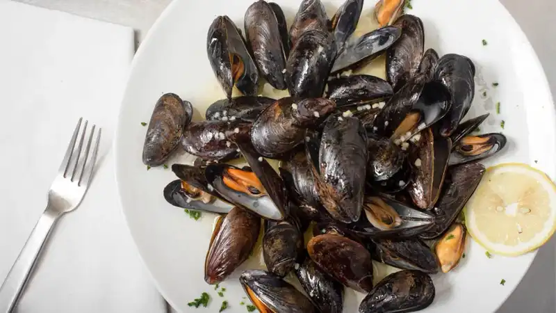 Black Mussels
